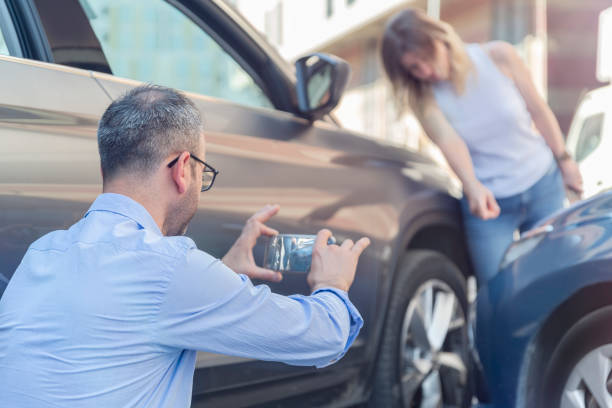 Professional Commercial Auto Insurance technician working in Newton, MA